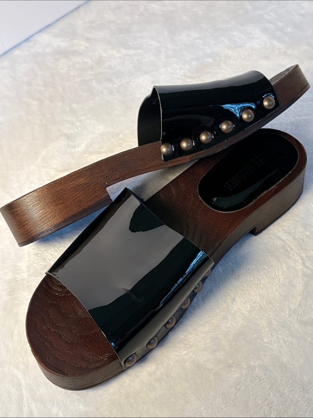 Steve Madden Black Glossy Patent Slide Clogs with Stud Accents Size 9.5 40